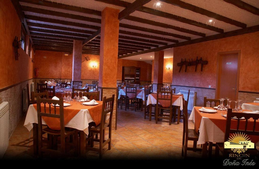 Hotel Rincón de Doña Inés à Villanueva de la Condesa Extérieur photo